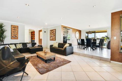 Pandanus Waterhouse - Accommodation Port Macquarie 1
