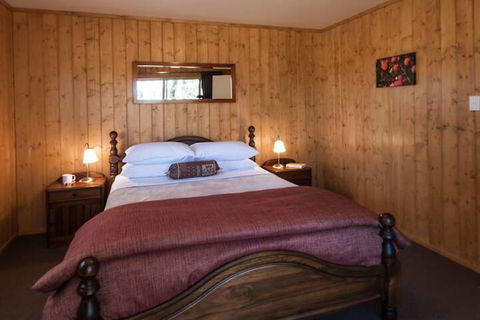 Balingup Heights Hilltop Forest Cottages - Accommodation Port Macquarie 4