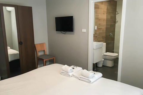 The Premier Hotel - Accommodation Port Macquarie 1
