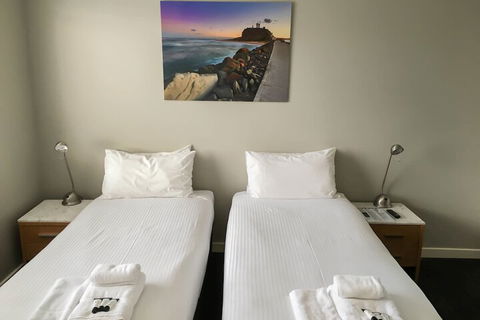 The Premier Hotel - Accommodation Port Macquarie 6