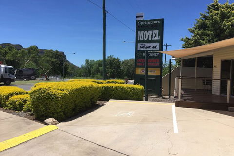 Springsure Overlander Motel - Accommodation Port Macquarie 3