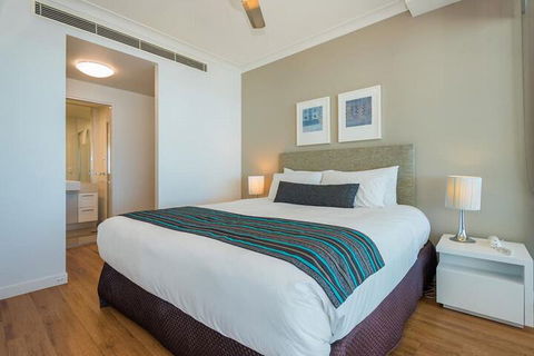 Silvershore Apartments On The Broadwater - Accommodation Port Macquarie 2