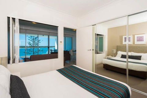 Silvershore Apartments On The Broadwater - Accommodation Port Macquarie 6