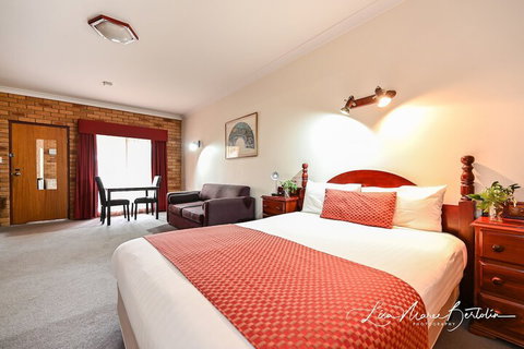 Narrandera Club Motor Inn - Accommodation Port Macquarie 6