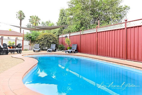 Narrandera Club Motor Inn - Accommodation Port Macquarie 1