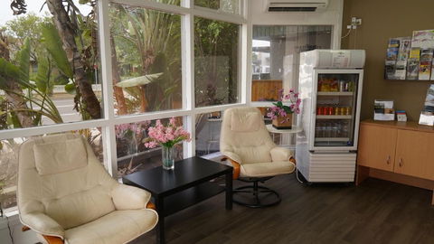 Country Motor Inn Singleton - Accommodation Port Macquarie 3