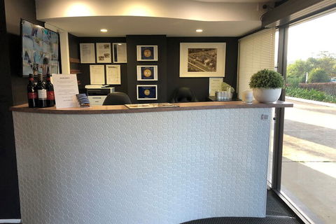 Logan City Motor Inn - Accommodation Port Macquarie 5