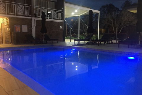 Logan City Motor Inn - Accommodation Port Macquarie 2