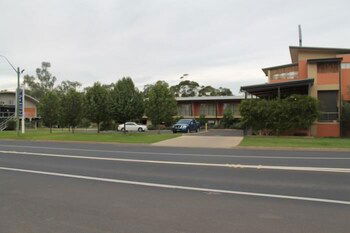Forbes Victoria Inn - Accommodation Port Macquarie 0