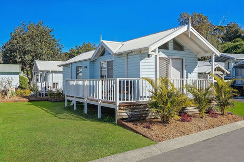 Blue Lagoon Beach Resort - Accommodation Port Macquarie 1