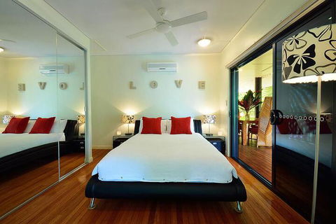 Misty Mountains Rainforest Retreat - Accommodation Port Macquarie 0