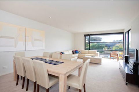 Four Kings Apartments - Accommodation Port Macquarie 6