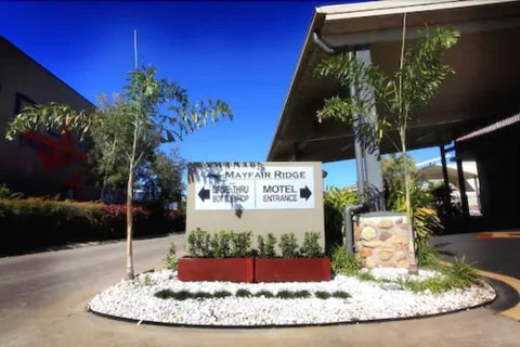 Mayfair Motel Emerald - Accommodation Port Macquarie 2