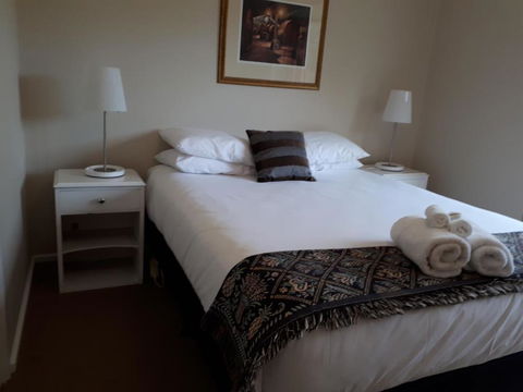 On The Banks - Accommodation Port Macquarie 4