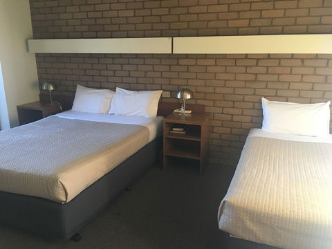 Tudor House Motel - Accommodation Port Macquarie 5