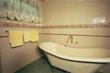 The Hidden Gem - Accommodation Port Macquarie 1