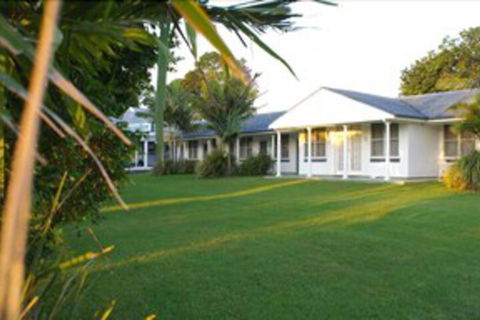 Colonial Court Motor Inn - Accommodation Port Macquarie 2