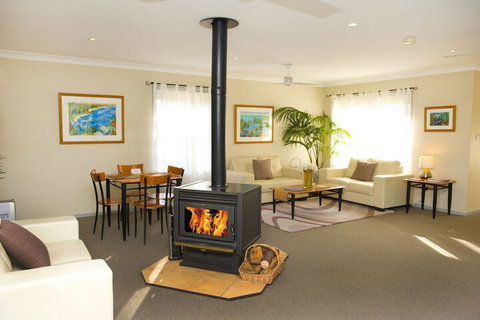 Tiarri Terrigal - Accommodation Port Macquarie 2