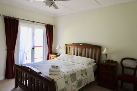 Hilltop On Tamborine - Accommodation Port Macquarie 6