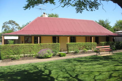 Goat Square Cottages - Accommodation Port Macquarie 0