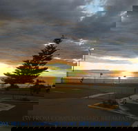 Beachhouse Mollymook - Accommodation Port Macquarie