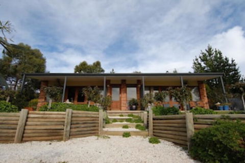 Blickinstal Barossa Valley Retreat - Accommodation Port Macquarie 0