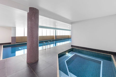 Meriton Suites North Ryde - Accommodation Port Macquarie 3