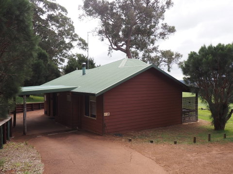 Augusta Sheoak Chalets - Accommodation Port Macquarie 3