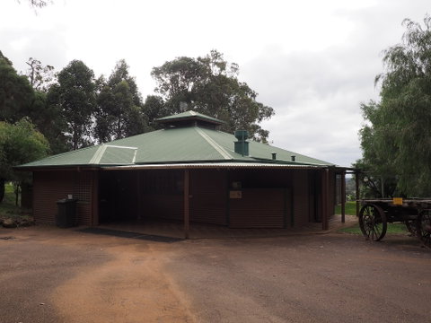 Augusta Sheoak Chalets - Accommodation Port Macquarie 0