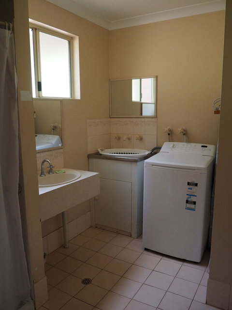 Augusta Sheoak Chalets - Accommodation Port Macquarie 6