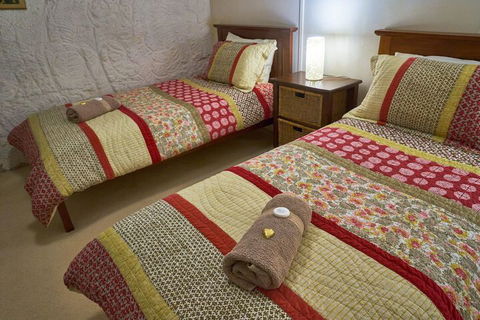 Underground Bed And Breakfast - Accommodation Port Macquarie 7