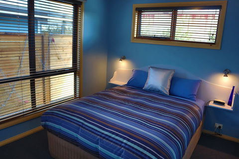 Strahan Bungalows - Accommodation Port Macquarie 6