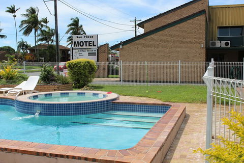 Sun Plaza Motel Mackay - Accommodation Port Macquarie 4