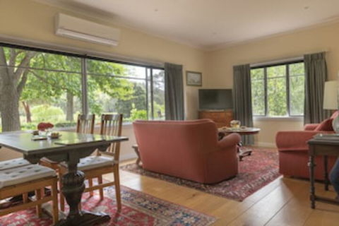 Glenlowren - Accommodation Port Macquarie 0