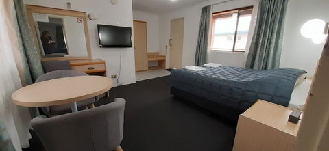 Abel Tasman Motel - Accommodation Port Macquarie 3