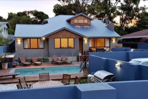 Waikiki Beach Bed & Breakfast - Accommodation Port Macquarie 0