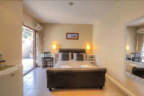 Waikiki Beach Bed & Breakfast - Accommodation Port Macquarie 5