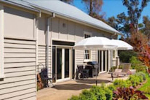 The Scout Hall - Accommodation Port Macquarie 7