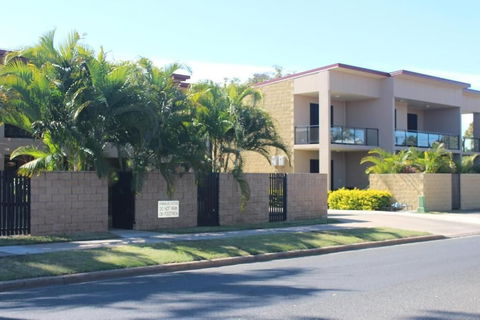 Emerald Western Gateway Motel - Accommodation Port Macquarie 2