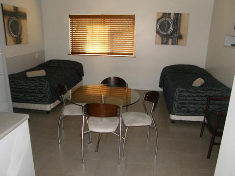 Emerald Western Gateway Motel - Accommodation Port Macquarie 6