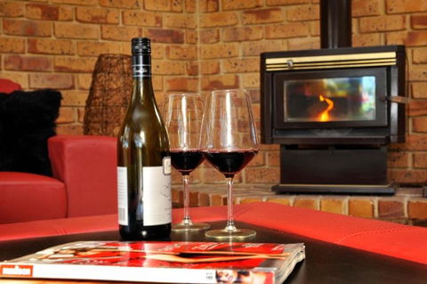 Sunsea Waterfront South Yunderup - Accommodation Port Macquarie 1