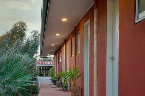 Crossroads Ecomotel - Accommodation Port Macquarie 3