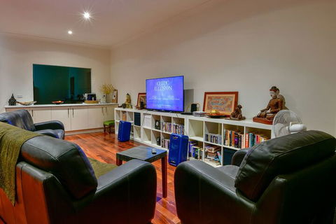 Crossroads Ecomotel - Accommodation Port Macquarie 7