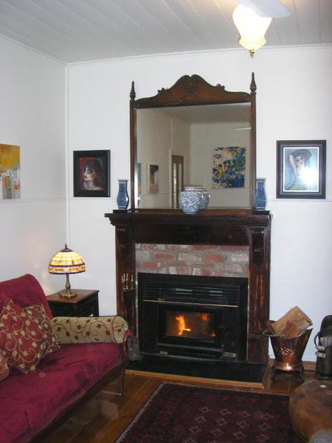 C & As Cottage - Accommodation Port Macquarie 6