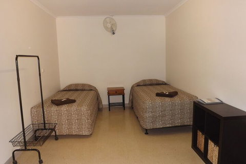 Derby Lodge Self Contained Apartments - Accommodation Port Macquarie 3