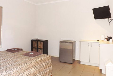 Derby Lodge Self Contained Apartments - Accommodation Port Macquarie 4