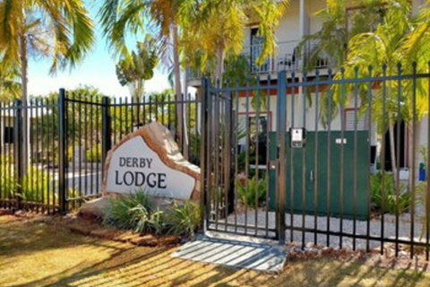 Derby Lodge Self Contained Apartments - Accommodation Port Macquarie 0