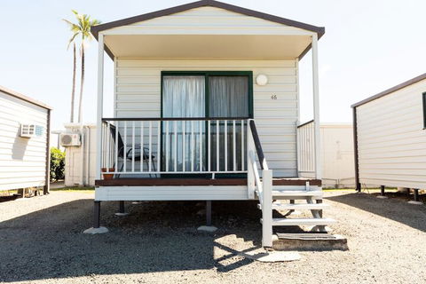 Hotel Settlers - Accommodation Port Macquarie 2