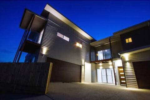 Agnes Sails - Accommodation Port Macquarie 0