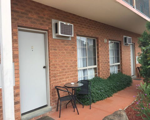 Bridge Motor Inn - Accommodation Port Macquarie 2